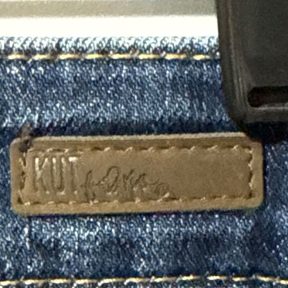 Kut From the Kloth Gidget fray denim shorts - Picture 4 of 8